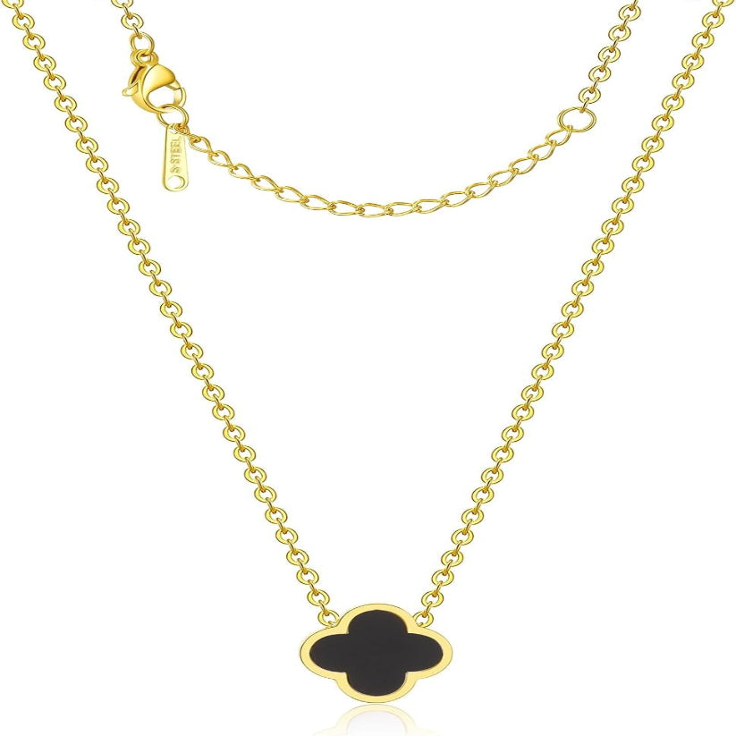 Black-clover-pendant