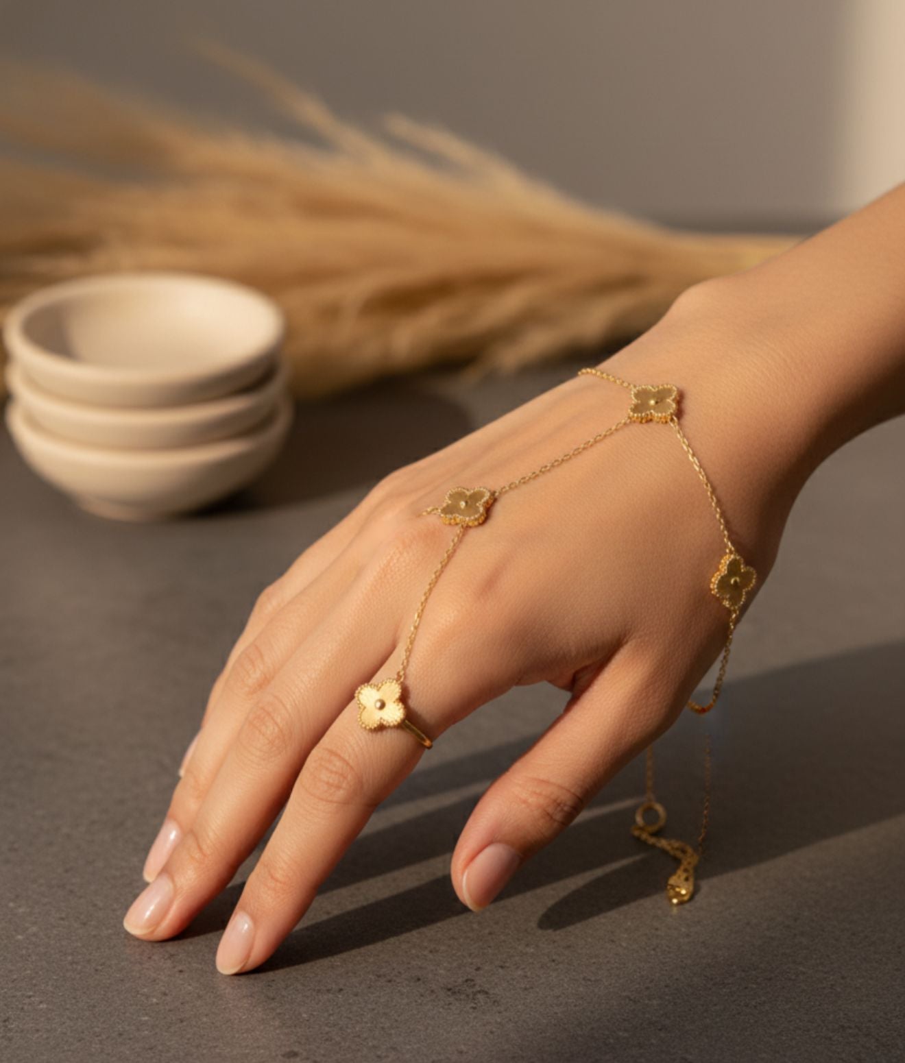 Beautiful Four Leaf Anja