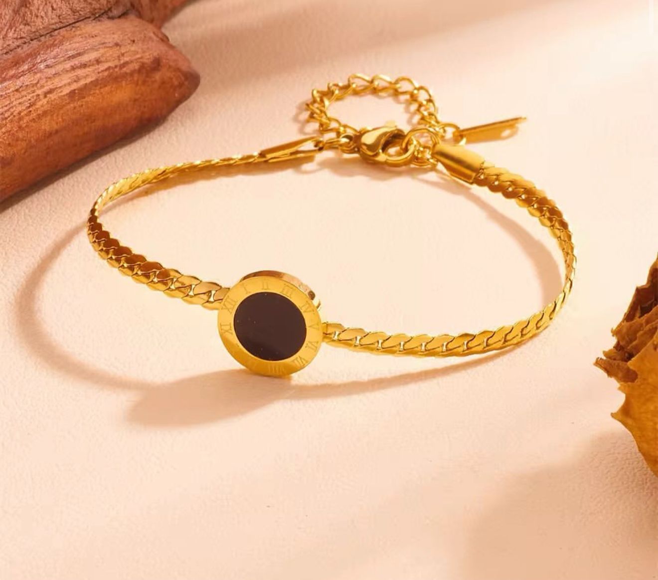 Romen Bazel Bracelet