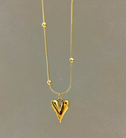 18k Love Heart Pendant & Stud Set (1pc pendant & 2pc earrings)