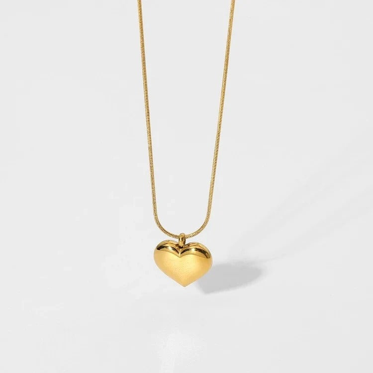 18K Gold Heart Necklace