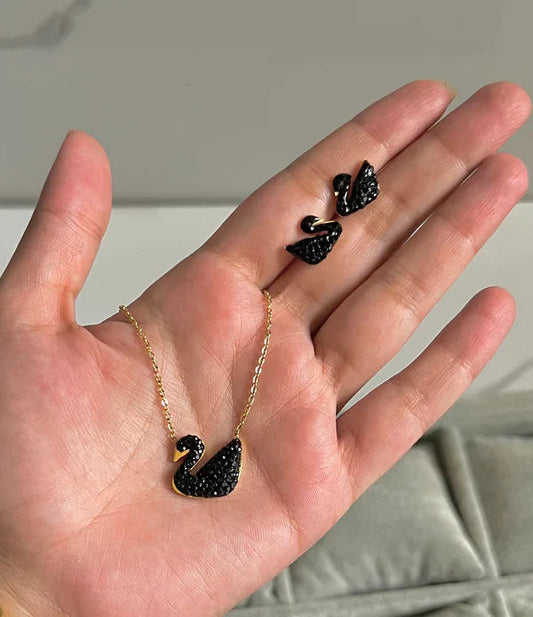 Swan Earring And Necklace Set