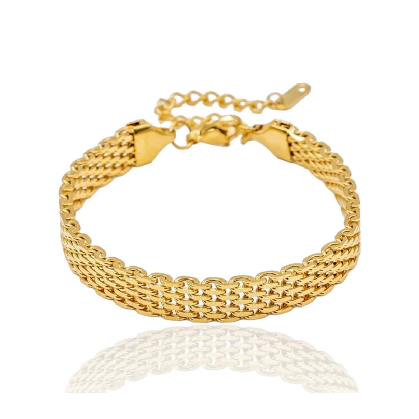 A gold-colored stainless steel bracelet with an adjustable chain.