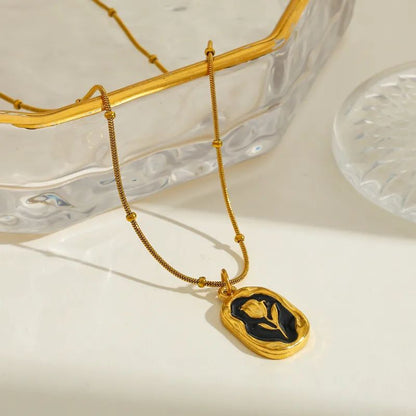 Rose Pendant Necklace