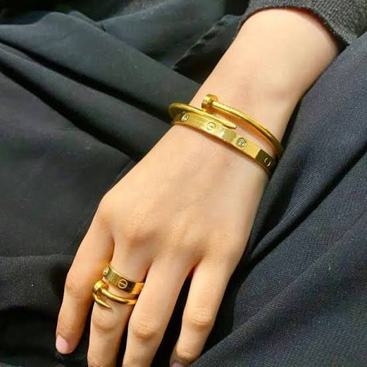 Cartier & Nail Bangle Hand Set